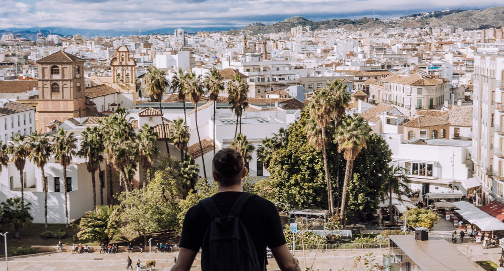 Viviendo como camarero en Malaga con dos hijos